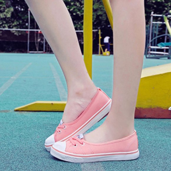 Slip On Canvas Shoes, Sz 8 - Picture 1 of 6